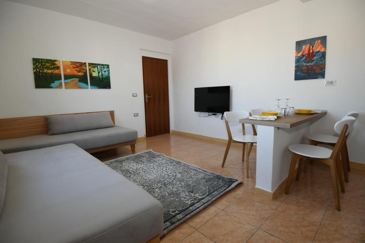 Rondine Studio Apartment Тирана Экстерьер фото