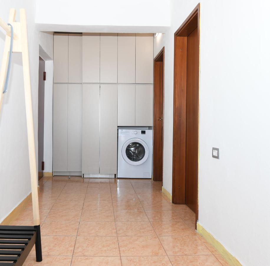 Rondine Studio Apartment Тирана Экстерьер фото